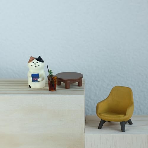 Mevodeata Cute Cat Playing Phone on Sofa and Drinking Coffee Figurine for Office Home Decor - Cute Cat Gift for Cat Lovers - color: Phone Coffee
