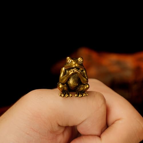 100% Solid Brass Meditating Frog Statue - Retro Desktop Decor Collectible Figurines for Oddities and Curiosities Unique Desk Ornament and Home Decor Art Piece Vintage Crafts for Office or Living Space - color: Pensive Frog
