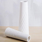 VanEnjoy 10 inch Desktop Minimalist White Ceramic Vases Home Office Decoration, Unique Speckle Finish Bud Vase for Flowers