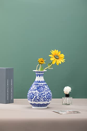 Blue Porcelain Vase, Blue and White Ginger Jar, Handmade Chinoiserie Vase, 8.7'' H - size: Blue 8.7"H