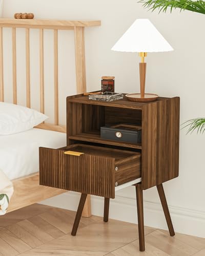 Veegle Nightstand,Modern Bedside Table with Storage Drawer and Open Wood Shelf, Accent Night Stand with Solid Wood Legs for Living Room, Bedroom and Small Spaces,Easy Assembly (Walnut Brown) - color: Walnut Brown