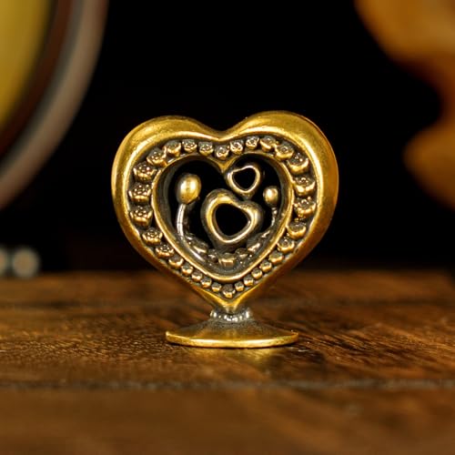 CHOVY Heart-Blossoming Love Token Retro Solid 100% Brass Handcrafted Large Heart Encrusted with Roses Perfect for Couples Celebrations Anniversaries Home Decor Desk Ornaments Collectible - style: HeartBloom