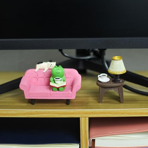 Mevodeata Cute Mini Frog Figurine with Small Sofa and Lamp Table Resin Figure for Office Home Decor for Frog Lovers (Pink Sofa) - color: Long Sofa-pink