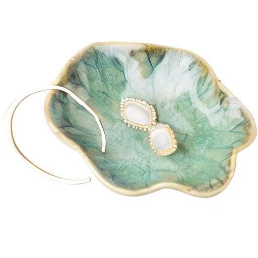Mecaikru Ring Dish, Ceramic Trinket Tray, Small Dish for Jewelry, Key Bowl, Ring Tray for Jewelry, for Friends Sisters Daughter Mother - color: Jade Green