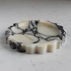 Natural Small Calacatta Viola Marble Tray 6.3", Round Scalloped Tray for Nightstand Dresser, Jewelry Tray for Women's Gift - color: Calacatta Viola