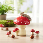 Squirrel Mushroom Resin Statue - Cute Squirrel Mushroom Statue for Desk Living Room Resin Figurine for Home Patio Office Decoration Cute Plant Statues for Tabletop Garden Backyard Decoration - style: Squirrel
