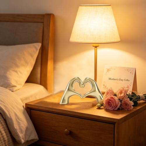 FANTESTICRYAN Medium Heart Hands Statues Hand Love Sculpture Cute Decorative Home Decor Ornaments for Living Room, Wedding, Office Desktop, Cabinets, Bookshelf, Gift for Mom (Gold, Medium) - color: Gold, size: Medium
