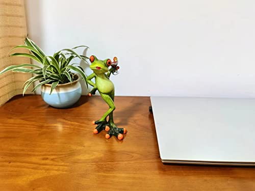 VVGIFTS Frog Figurines Decor Funny Cute Craft Resin Frog Sculpture Statue for Home Office Desk Tabletop Bathroom Decoration, Ornament Gift (Frog Drinking Drink) - color: Frog Drinking Drink
