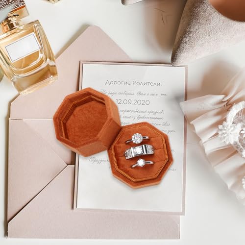 WantGor Velvet Ring Box, 3 Slots Jewelry Ring Gift Box Vintage Ring Display Holder Case for Wedding Ceremony Proposal Engagement (Orange) - color: Orange