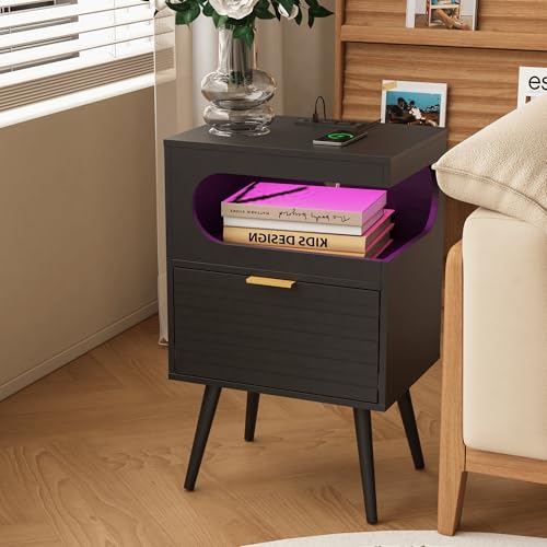 Veegle Nightstand,Modern Bedside Table with Storage Drawer and Open Wood Shelf, Accent Night Stand with Solid Wood Legs for Living Room, Bedroom and Small Spaces,Easy Assembly (Black) - color: Black