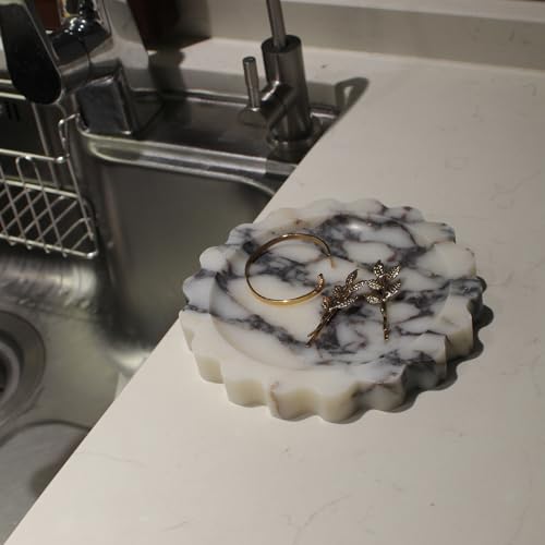 Natural Small Calacatta Viola Marble Scallop Edge Tray 6.3", Marble Jewelry Dish, Trinket Tray for Women Gift - color: Calacatta Viola