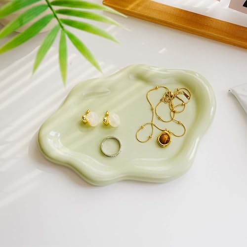 Gifts For Women Green Cloud Ceramic Jewelry Dish Tray, Vanity Ring Dish Ceramic Trinket Ring Holder, Room Decor Aesthetic,Decorative Cloud Vanity Key Tray Present for Wife Mom Daughter (Cloud-Green) - style: Cloud-Green
