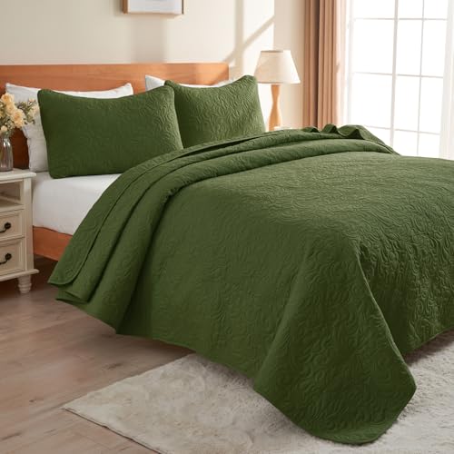 JYHOPE Olive Green Twin Quilt Set 68x90 Lightweight Microfabric Bedspread, 3-Piece Quilt Bedding with Pillow Shams, Summer Cooling Quilts, Ribbon Wrapped Gift - color: Flower Pattern-olive Green, size: Twin(68x90)