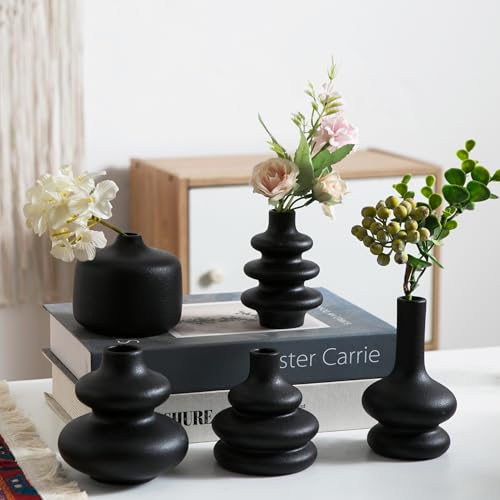 Black Ceramic Bud Vase, Small Vase Set of 5, Mini Vases in Bulk for Flower, Decorative Vase for Home Decor, Boho Vases for Wedding Decorations Living Room Dining Table Shelves Decor - color: D-5pcs Matte Black Vase