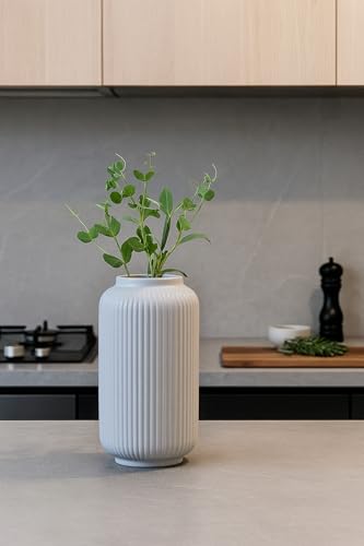 White Ceramic Vase, 8 Inch Modern Flower Vase for Bouquet and Pampas Grass, Matte Frosted Large Opening Decorative Vase for Farmhouse Table, Shelf Decor - color: Matte White02
