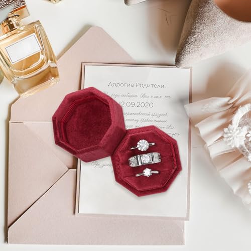 WantGor Velvet Ring Box, 3 Slots Jewelry Ring Gift Box Vintage Ring Display Holder Case for Wedding Ceremony Proposal Engagement (Burgundy) - color: Burgundy