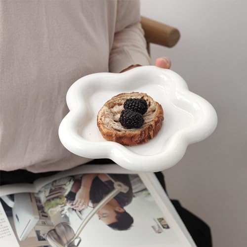 Small Ring Holder Dish, Ceramic Jewelry Dish Tray, Flower Shape Jewelry Tray for Women, Room Decor Aesthetic Trinket Dish, Wedding Engagement Jewelry Plate Bowl for Earrings Keys Perfume Gift