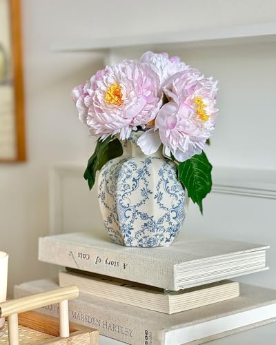 Vintage Blue Ceramic Vase, Small Blue and White Porcelain Decorative Flower Vase for Centerpiece Living Room Table Shelf, Chinoiserie French Country Decor - color: Blue&white, size: Small