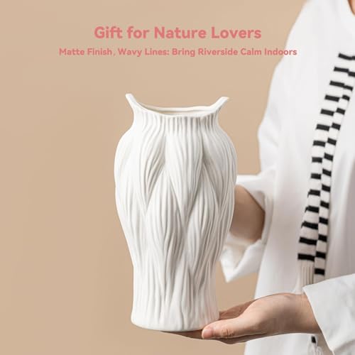 White Ceramic Vase with Reed-Inspired Texture - 9" Unique Flower Vase for Pampas Grass & Centerpieces, Decorative Boho/Farmhouse Vase for Living Room,Office Desk & Housewarming Gift (for Her/Yourself) - color: Reed-inspired