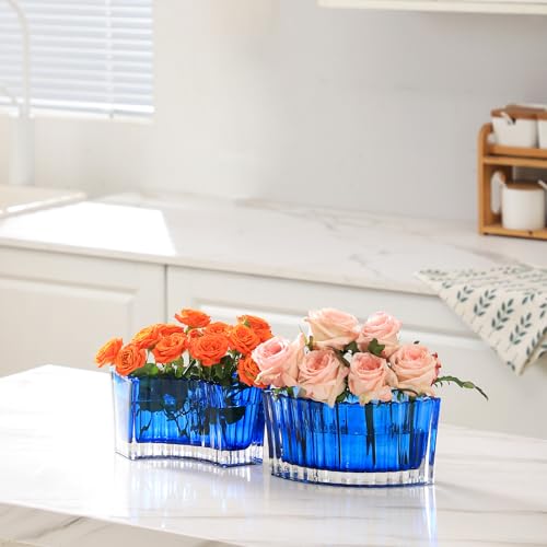 MCMCNCUIU Crystal Vases for Centerpieces, Flower Vases for Wedding Centerpieces, Blue Glass Vase for Flowers, Curve Small Vase for Living Room, Bedroom, Kitchen, Dining Table, Set of 2 - color: Blue