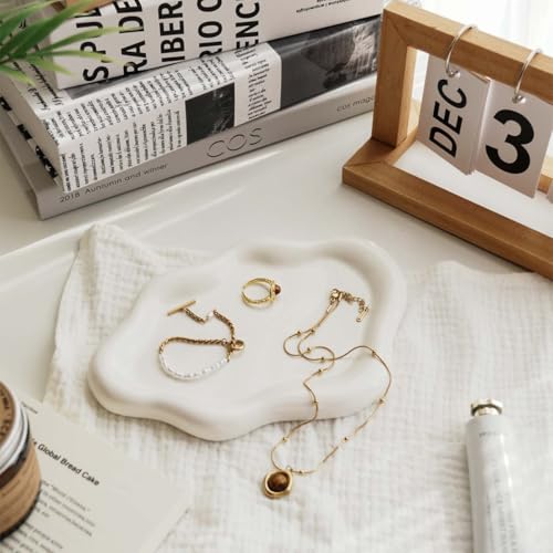 Gifts For Women White Ceramic Jewelry Dish Tray, Vanity Ring Dish Ceramic Jewlery Trays Trinket Ring Holder, Room Decor Aesthetic,Decorative Cloud Vanity Key Tray Present for Wife Mom Daughter (Cloud) - style: Cloud