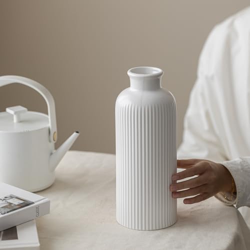 White Ribbed Ceramic Vase for Flowers, Modern Textured Decorative Vase, 10 Inch Tall, Farmhouse Style Home Decor (Matte Glaze White) - color: Matte Glaze White