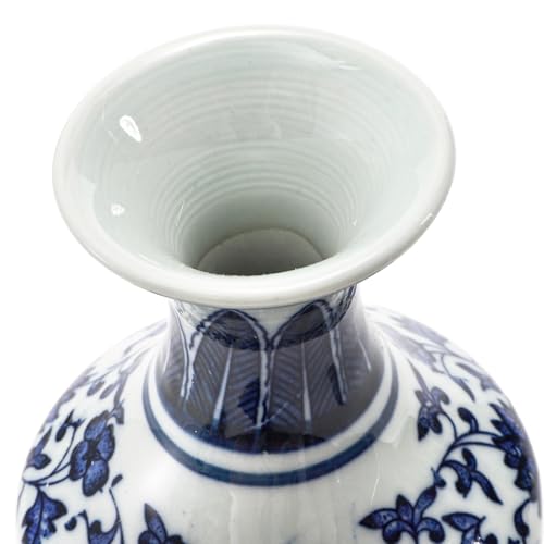 Goaste 3 Pack Small Blue and White Porcelain Vases, 5.5 Inch Tall Mini Vintage Vases, Classic Decorative Bud Vase, Chinoiserie Ceramic Vase for Home Decor, Office, Party Decoration and Events