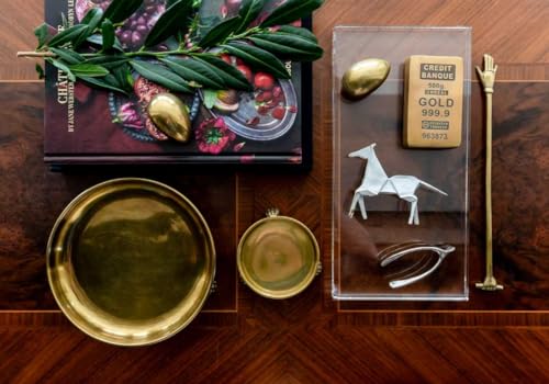 Round Clawfoot Dish — by Alice Lane Home Collection — Gold — for Home Decor, Candles, Jewelry, Perfume, Cosmetics, and Coffee Table — Size Large (Large) - size: 9.5"