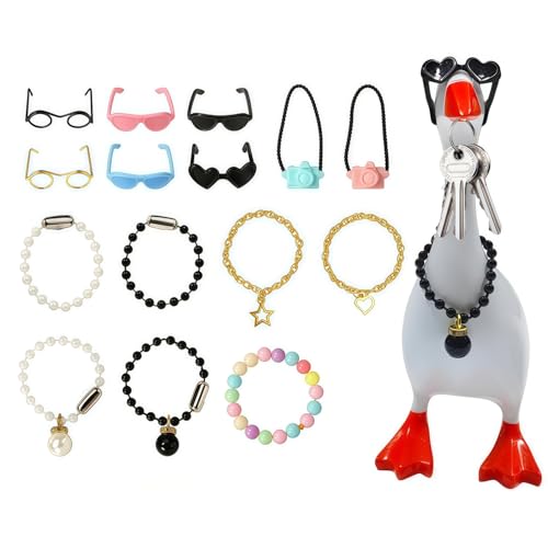 Desk Mini Goose Key Holder 7 Inch, Resin Magnetic Goose Statue with 15 Accessories, Cute Desktop Figurine Keychain Hanger, Home Office Table Bedroom Decor, Funny Housewarming Gift