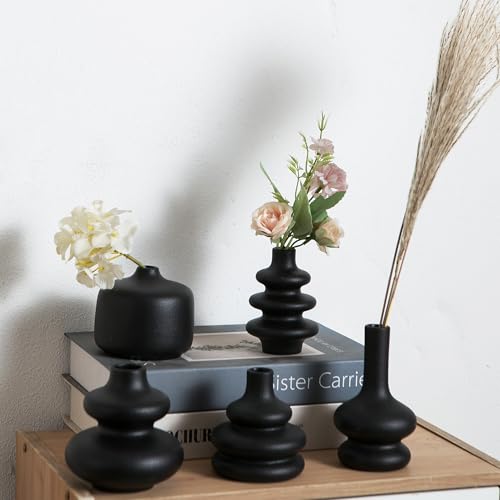Black Ceramic Bud Vase, Small Vase Set of 5, Mini Vases in Bulk for Flower, Decorative Vase for Home Decor, Boho Vases for Wedding Decorations Living Room Dining Table Shelves Decor - color: D-5pcs Matte Black Vase