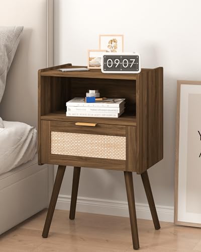 Veegle Nightstand,Modern Bedside Table with Storage Drawer and Open Wood Shelf, Accent Night Stand with Solid Wood Legs for Living Room, Bedroom and Small Spaces,Easy Assembly (Walnut Brown-Rattan) - color: Walnut Brown-rattan