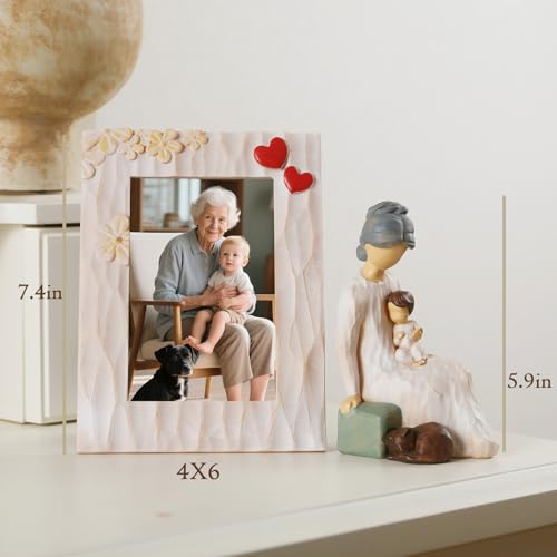 NAN ZAI NAN FANG Grandma Birthday Gifts Thoughtful Valentine Christmas for Grandma 5.9" Resin Sculpture Hand-Painted Grandmother Gifts from Grandkids Statues for Home Decor(Frame for Free) - style: Grandma and Child Set