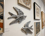 AMOIENSIS Bird Wall Sculpture Art, (Set of 2) 4¾ inch Resin Metallic Silver Bird 3D Sculpted Floating Hanging Wall Sculpture Decoration - color: Metallic Silver