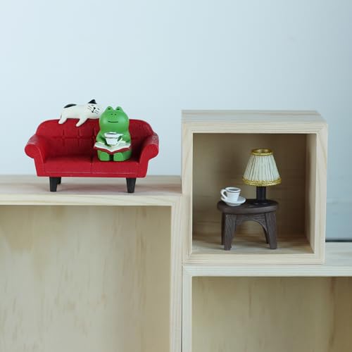 Mevodeata Cute Mini Frog Figurine with Small Sofa and Lamp Table Resin Frog Figure for Office Decor (Red Long Sofa) - color: Long Sofa-red