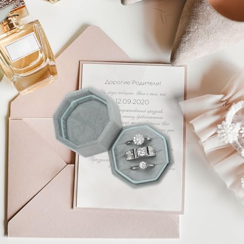 WantGor Velvet Ring Box, 3 Slots Jewelry Ring Gift Box Vintage Ring Display Holder Case for Wedding Ceremony Proposal Engagement (Sage Green) - color: Sage Green