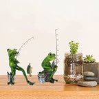 Queemie® Funny Fishing Frogs Statues, 2pcs Mascot Animals Ornaments Anglers Lovers Collectible Figurines Sculptures for Outdoor Lawn Yard Garden Home Office Desk Decoration