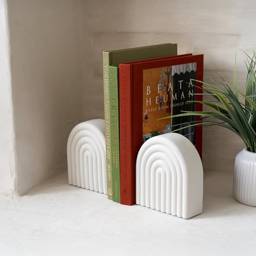 Decorative Concrete Bookends for Heavy Books – Stylish Set of 2, Ideal for Any Bookshelf – Aesthetic Book Holder/Stopper with Anti-Slip Pads for Chic Home, Office, or Library Decor