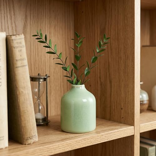 Sunddo 4 Inch Small Green Vase - Modern Ceramic Bud Vases for Living Room, Cute Bottle Decorative Flower Vase for Pampas Grass, Office Desk, Shelf, Centerpiece, Bathroom Decor - color: Green, size: 4 inch