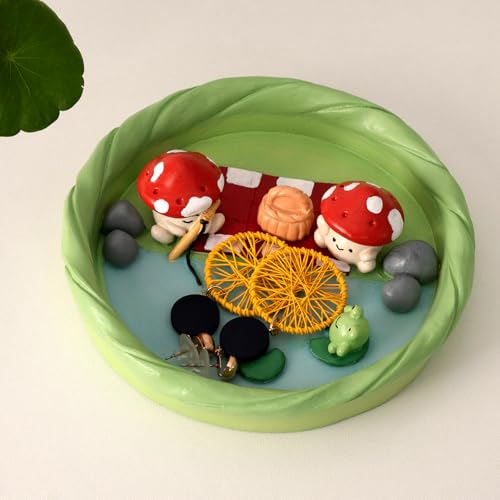 Cute Small Mushroom Frog Jewelry Dish - Unique Trinket Tray & Ring Holder for Girls' Rooms - Aesthetic Home Decor Bowl - Gift for Daughters & Friends - Ideal for Rings & Small Accessories - color: Green
