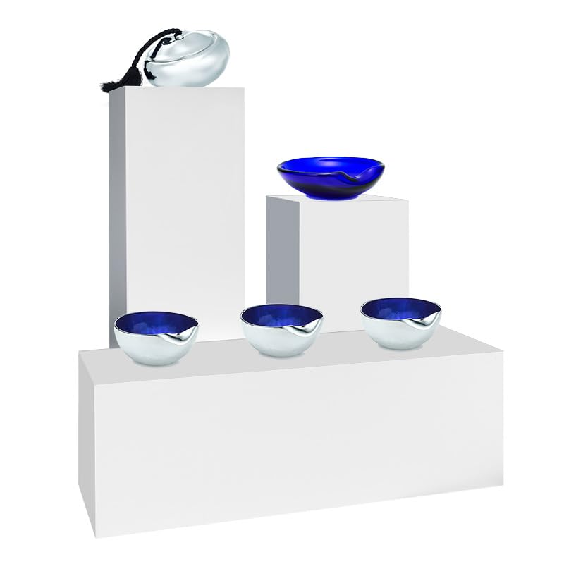 shopPOPdisplays White Laminate Display Pedestal - Fully Assembled - Museum-Quality for Sculptures, Retail Displays, Trophies with Matte Finish - 200 lb. Capacity (18" W x 18" L x 18" H) - size: 18" W x 18" L x 18" H