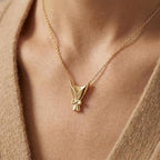 Flower Bouquet Necklace Flower Holder Necklace Pendant Creative Floral Vase Necklaces Kawaii Aesthetic Nature Spring Outfits Jewelry Gift Mothers Day Gifts - color: A2:Gold Flower Bouquet Necklace