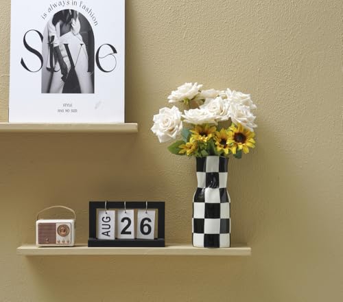 Ceramic Modern Checker Vase for Home Decor, Aesthetic Decoration for Livng Room, Bedroom, Kitchen, Minimalism Abstract Flower Vase Boho Chi, Wabi-Sabi, Hand-Pinched Pottery