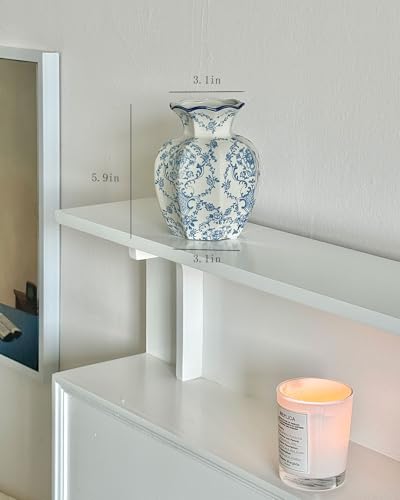 Vintage Blue Ceramic Vase, Small Blue and White Porcelain Decorative Flower Vase for Centerpiece Living Room Table Shelf, Chinoiserie French Country Decor - color: Blue&white, size: Small