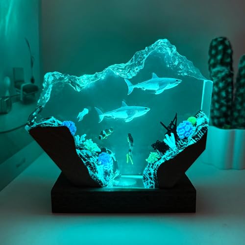 Handmade 3D Ocean Resin Lamp - USB Powered Resin Ocean Night Light with Wooden Base, Variable Lights, Scuba Diver Gifts, Diving Enthusiast Collectibles, Unique Thanksgiving Day and Christmas Gifts - color: Scuba Diver-2, size: L