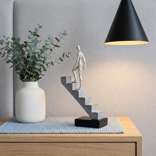 Inspirational Silver Climbing Man Figurine – Decorative Resin Sculpture Symbolizing Love, Motivation & Growth, for Office, Home, or Special Occasions