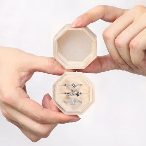 WantGor Velvet Ring Box, 3 Slots Jewelry Ring Gift Box Vintage Ring Display Holder Case for Wedding Ceremony Proposal Engagement (Champagne) - color: Champagne