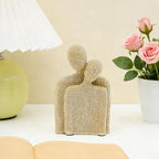 Hugging Couple Statue, Sparkling Golden Romantic Resin Lovers Figurine, Modern Abstract Art Sculptures for Home Living Room Bedroom Office Bookshelf Decor, Luxury Wedding & Valentine's Day Gift