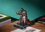 King's Guard Leader Cloak Warrior Knight Pen Holder Mobile Phone Stand, Ornament Knight Statue, Pen Stand Paperweight for Office and Home (Iron) - color: Iron