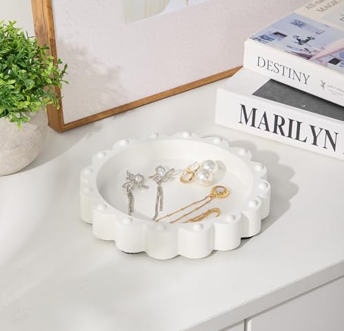 Aotea Crafts - Beaded Scalloped Jewelry Dish Tray Plate - Modern Aesthetic Ring Dish - Concrete Handcrafted Trinket Tray - Smooth Texture - Ivory White - 6.3 inch