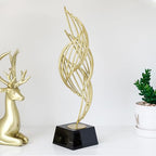 Metal Abstract Decorative Sculpture, Simple, Modern, Beautiful, Modern Luxury Metal Abstract Statue with Base for Desk Shelf Decor (Classic Black) - size: Classic Black